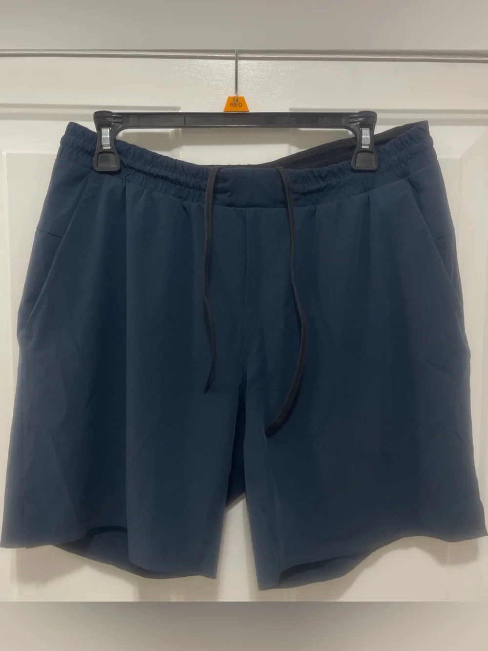Lululemon Mens Size L  “7 Lined / Blue / Sport Gym